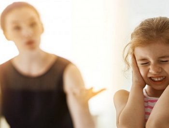 Enfant rebelle : causes et accompagnement