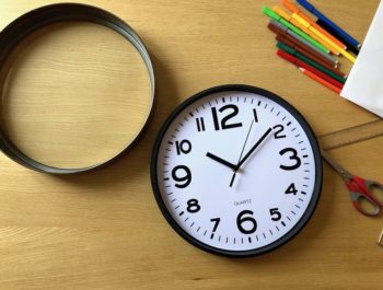 Comment fabriquer une horloge ?