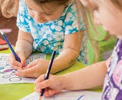 Comment apprendre à colorier à votre enfant ?